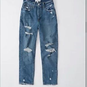 Abercrombie Curve love high rise mom jeans